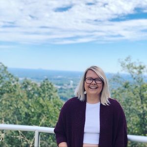 Meet your Posher, Ansley